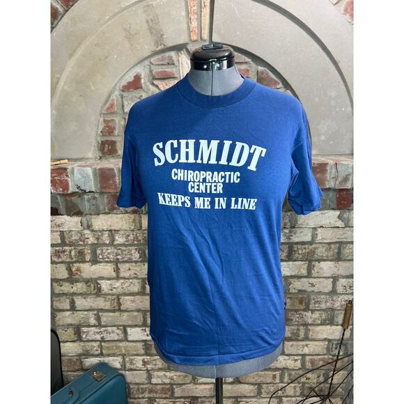 graphic Tshirt Schmidt Chiropractic enter keeps me in line vertebra spine - Picture 1 of 8